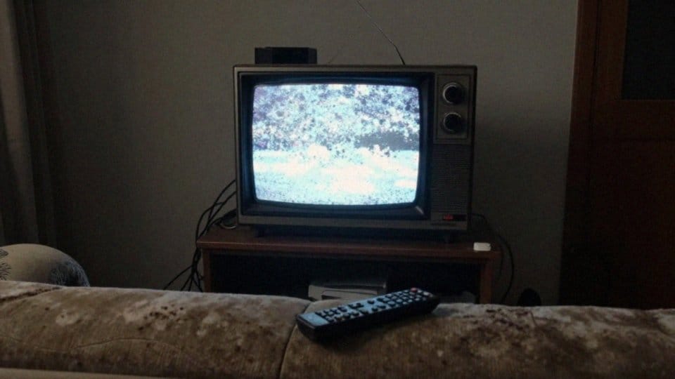 Czy telewizja Netii ma zaniki i słabą jakość obrazu?