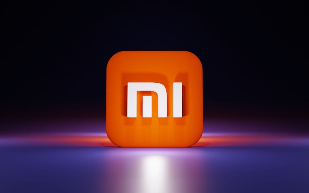 Prezent do 200 zł – najlepsze technologiczne drobiazgi, które nie zrujnują portfela