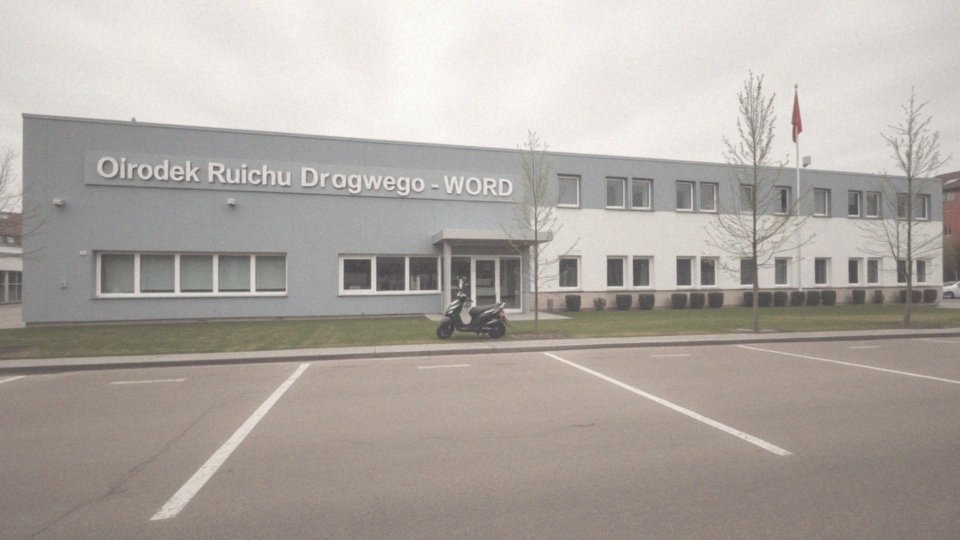 Jakie są wymagania dotyczące egzaminów na prawo jazdy AM?